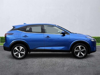 Used Nissan Qashqai 2022 for sale - 76252632: Photo