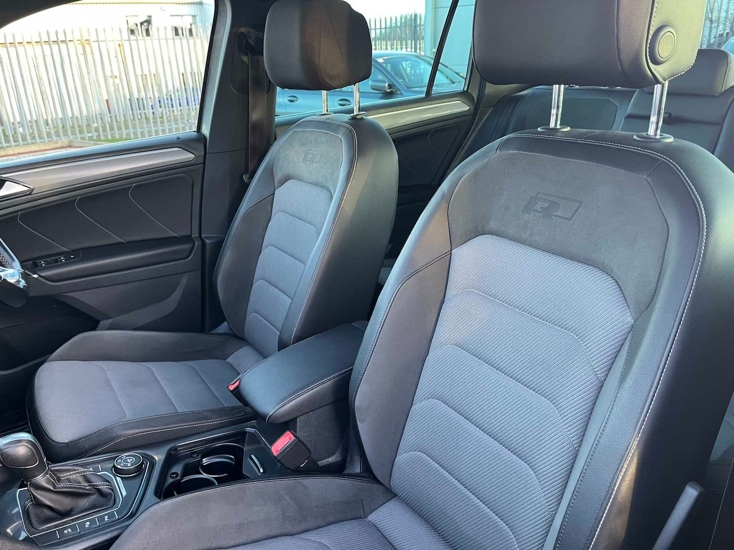 Used Volkswagen Tiguan 2017 for sale - 76864014: Photo 37