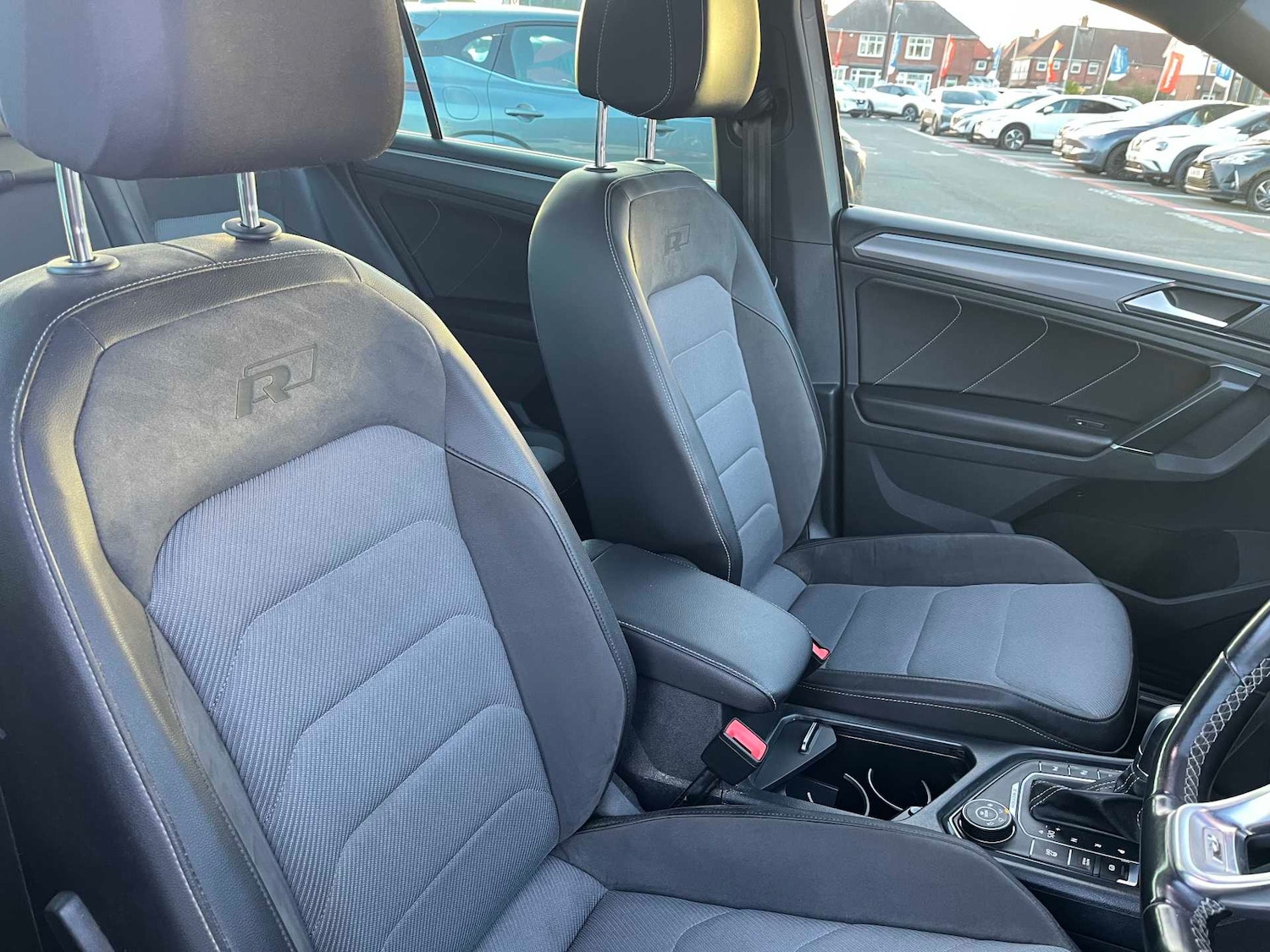 Used Volkswagen Tiguan 2017 for sale - 76864014: Photo 44