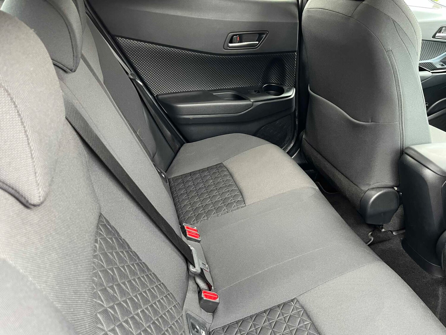 Used Toyota C-HR 2021 for sale - 78192012: Photo 15