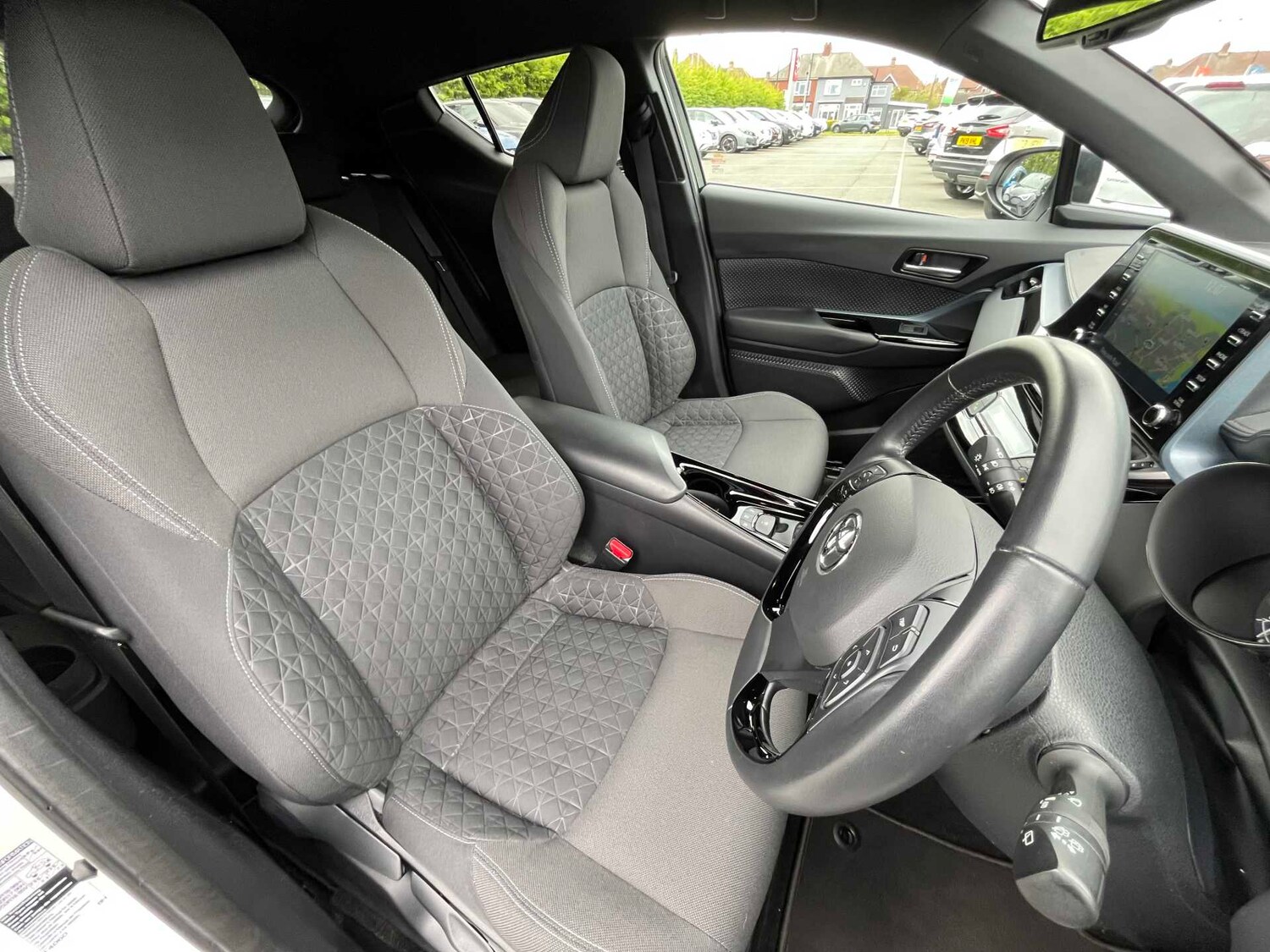 Used Toyota C-HR 2021 for sale - 78192012: Photo 38