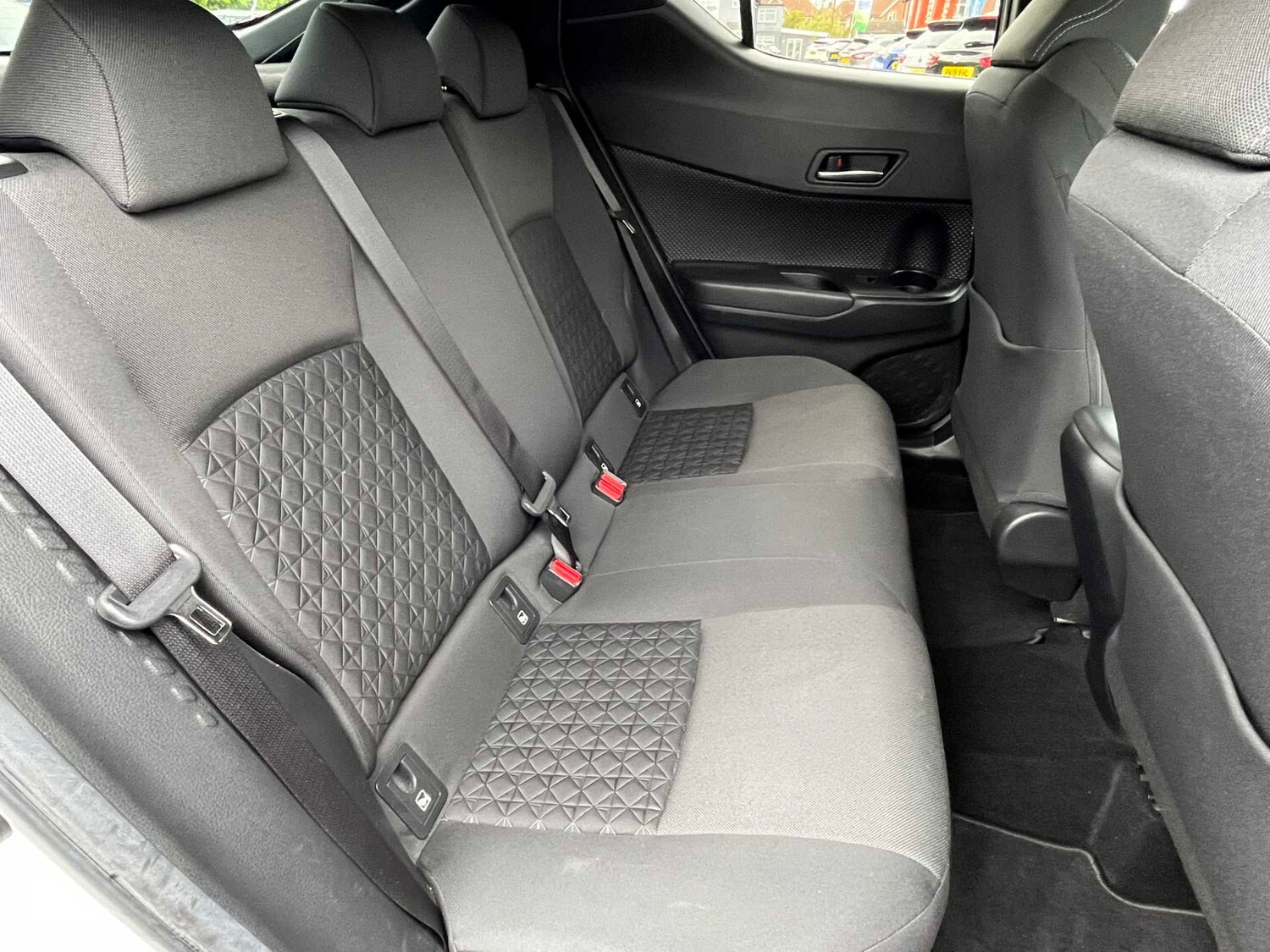 Used Toyota C-HR 2021 for sale - 78192012: Photo 45