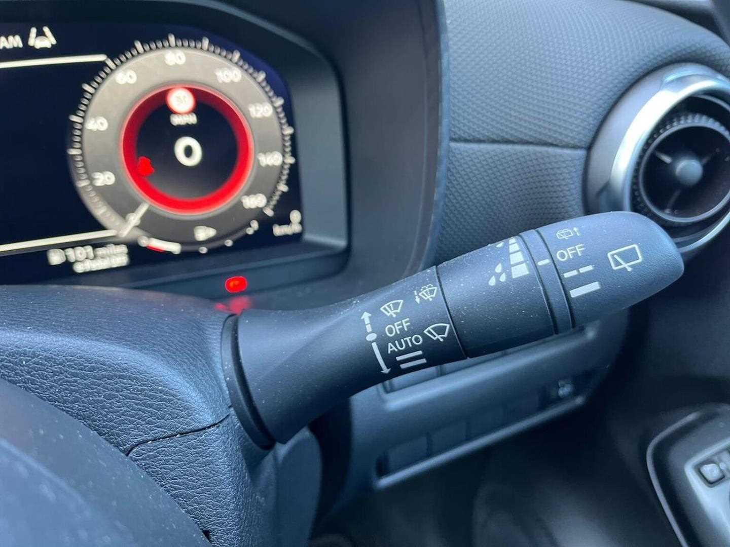 Used Nissan Juke 2024 for sale - 76713281: Photo 27