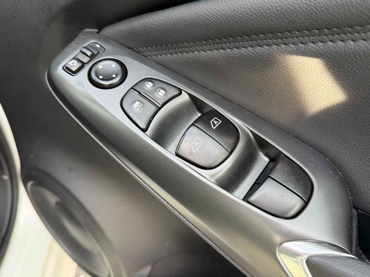 Used Nissan Juke 2024 for sale - 76713281: Photo 34