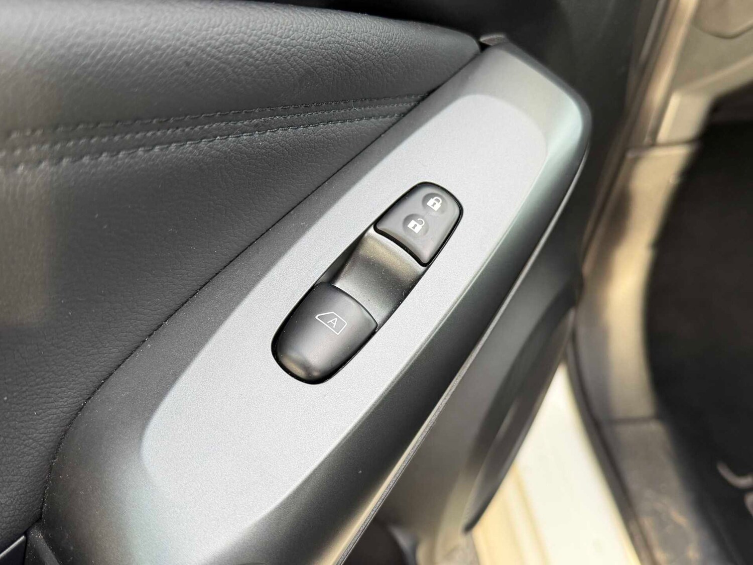 Used Nissan Juke 2024 for sale - 76713281: Photo 42