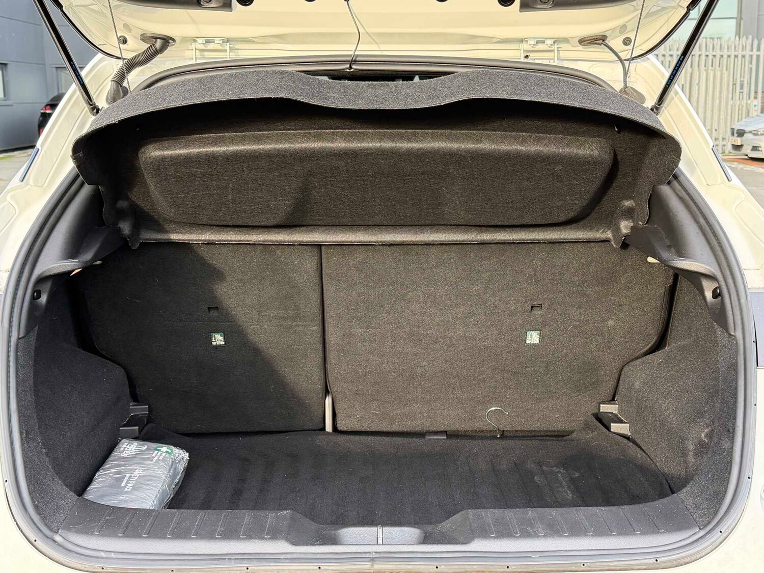 Used Nissan Juke 2024 for sale - 76713281: Photo 48