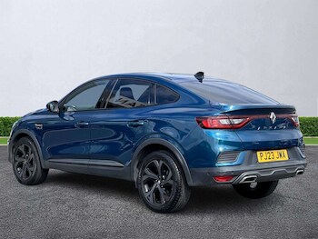 Used Renault Arkana 2023 for sale - 78579905: Photo