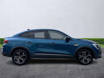 Used Renault Arkana 2023 for sale - 78579905: Photo