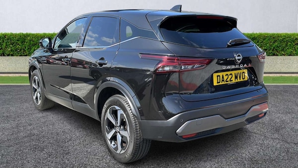 Used Nissan Qashqai 2022 for sale - 75587343: Photo 2