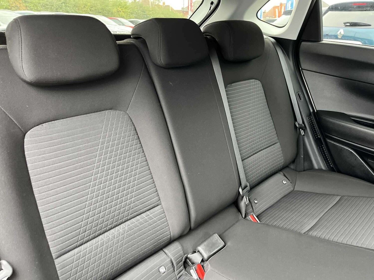 Used Hyundai i20 2022 for sale - 76264384: Photo 15