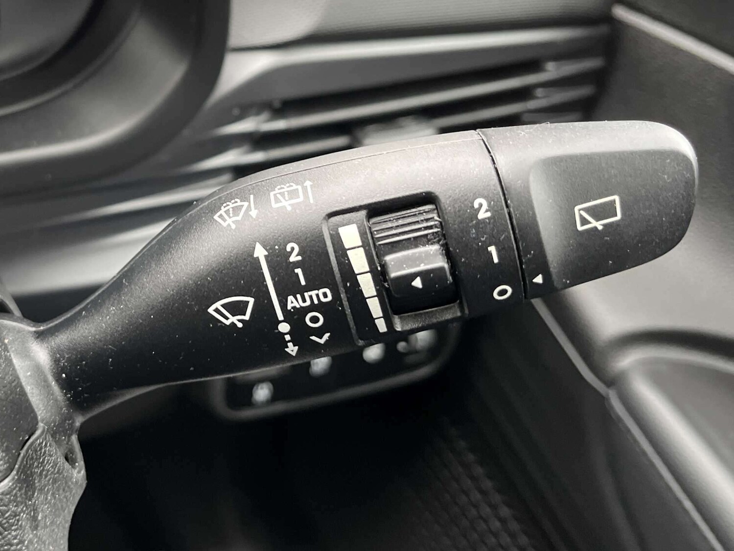 Used Hyundai i20 2022 for sale - 76264384: Photo 25