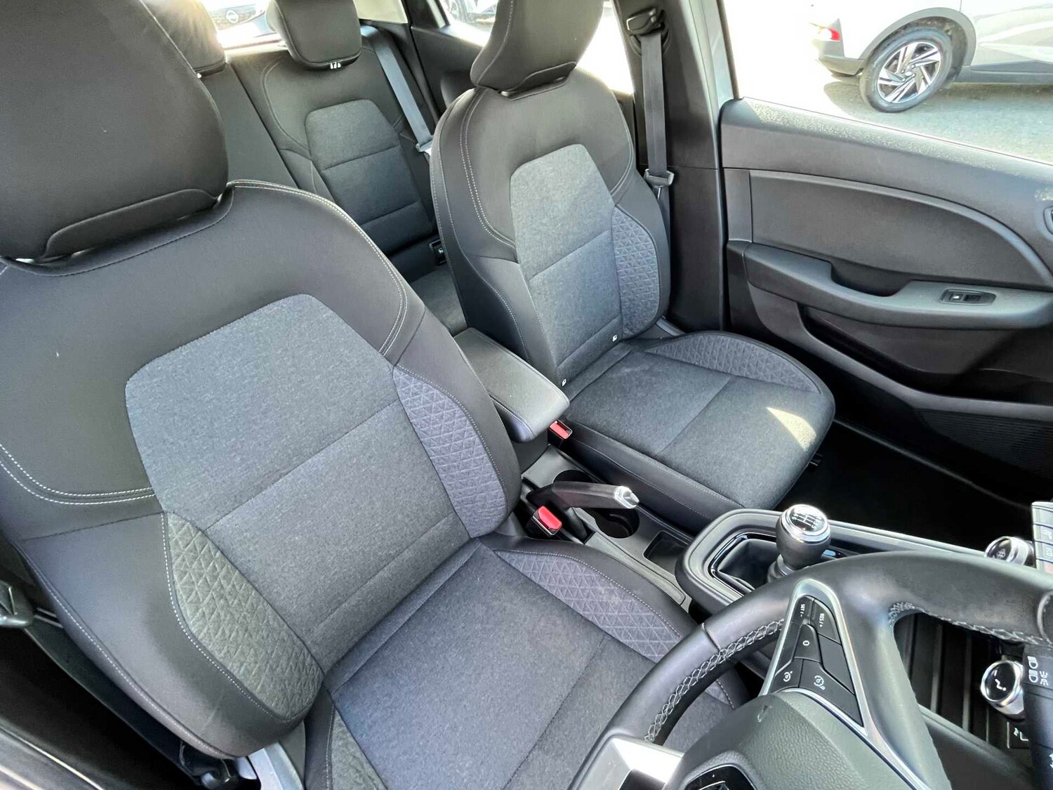 Used Renault Clio 2023 for sale - 78192135: Photo 25