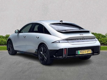 Used Hyundai IONIQ 6 2023 for sale - 76402456: Photo