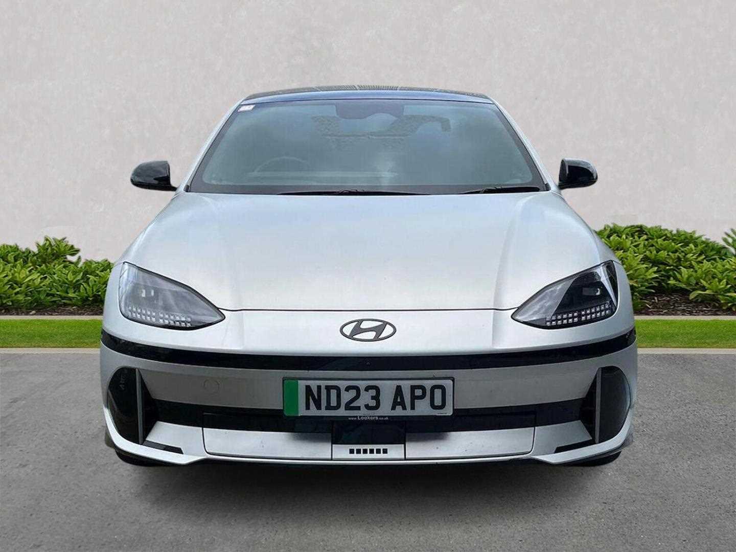 Used Hyundai IONIQ 6 2023 for sale - 76402456: Photo 6