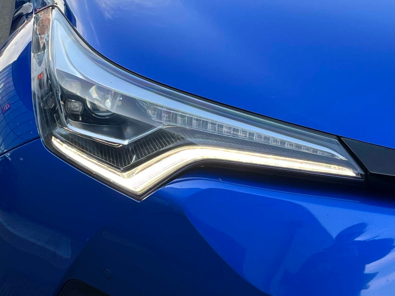 Used Toyota C-HR 2019 for sale - 78196193: Photo 18