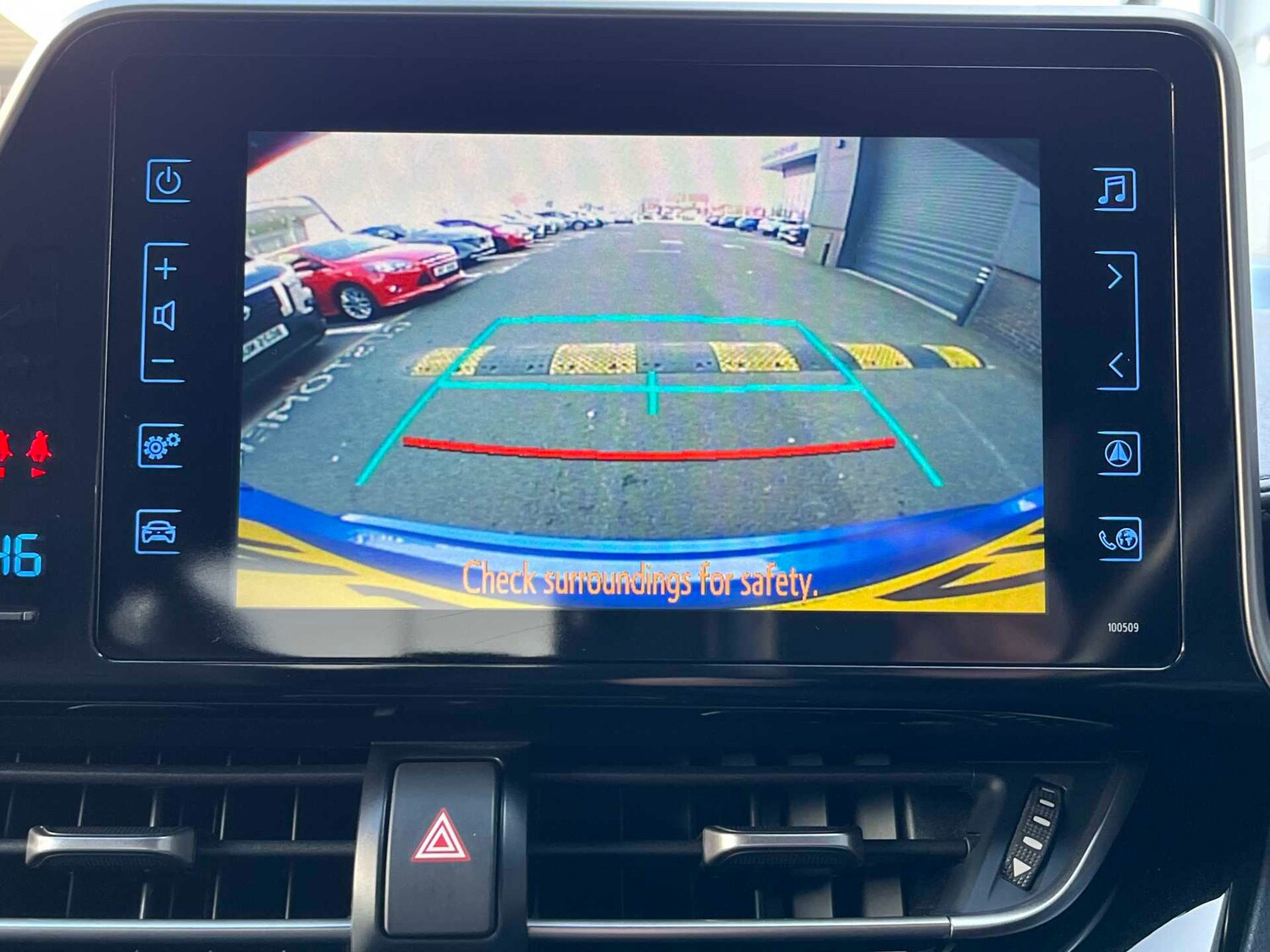 Used Toyota C-HR 2019 for sale - 78196193: Photo 38