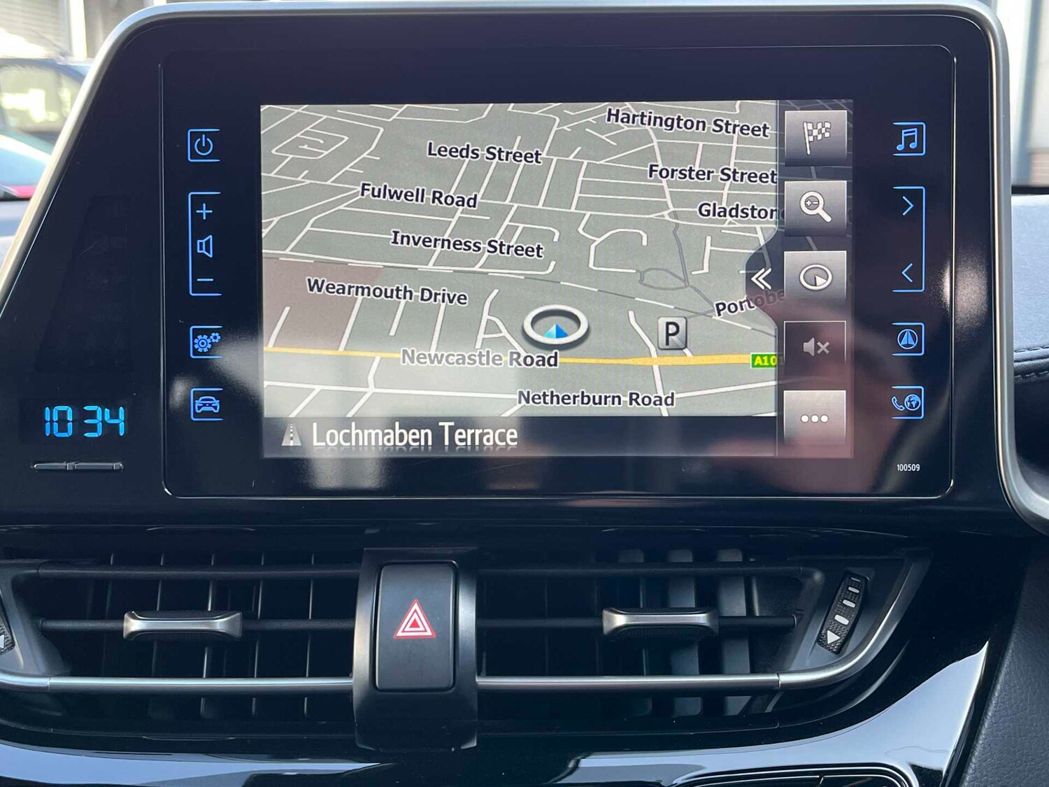 Used Toyota C-HR 2019 for sale - 78196193: Photo 8