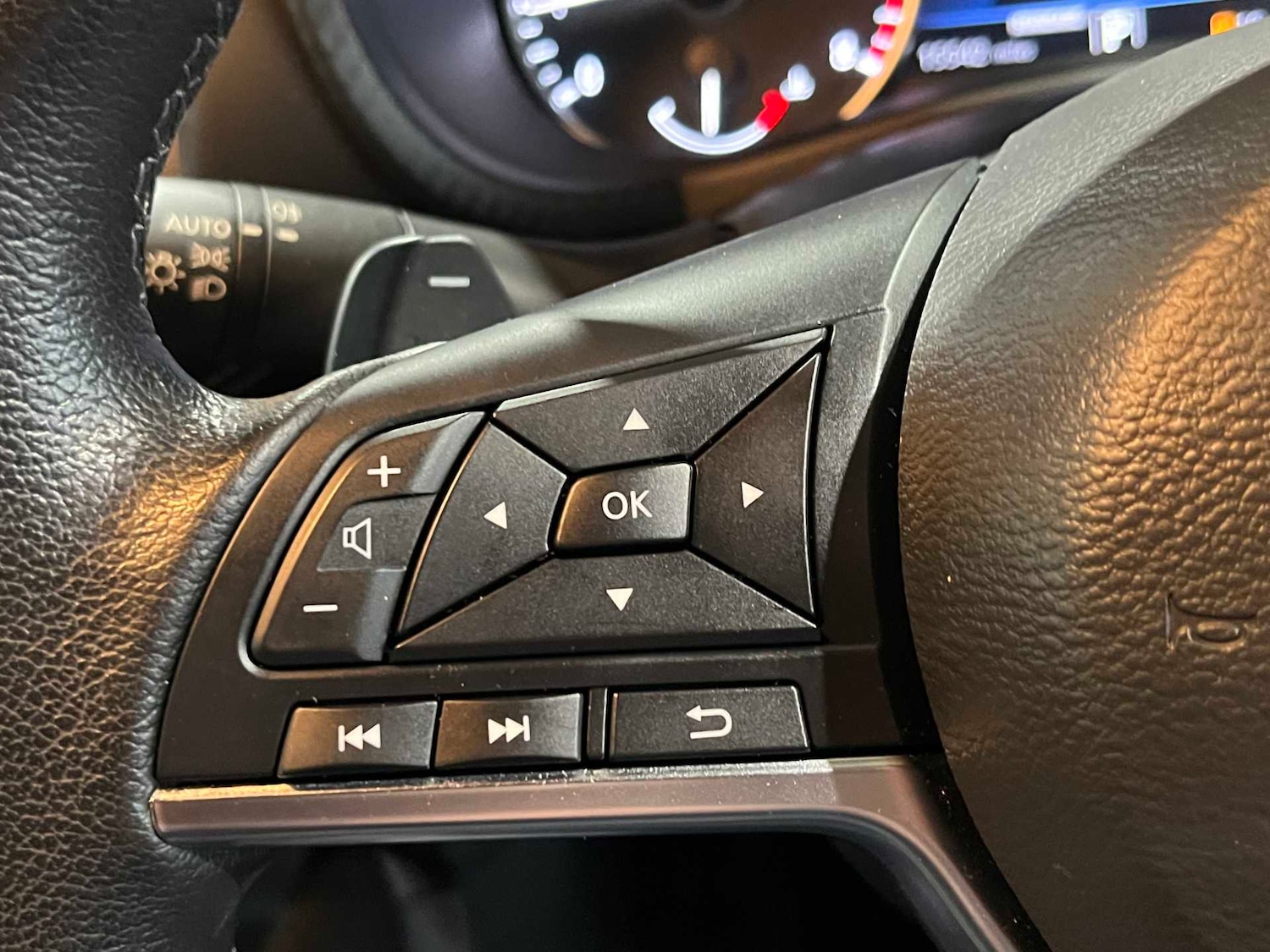 Used Nissan Juke 2022 for sale - 77931709: Photo 36