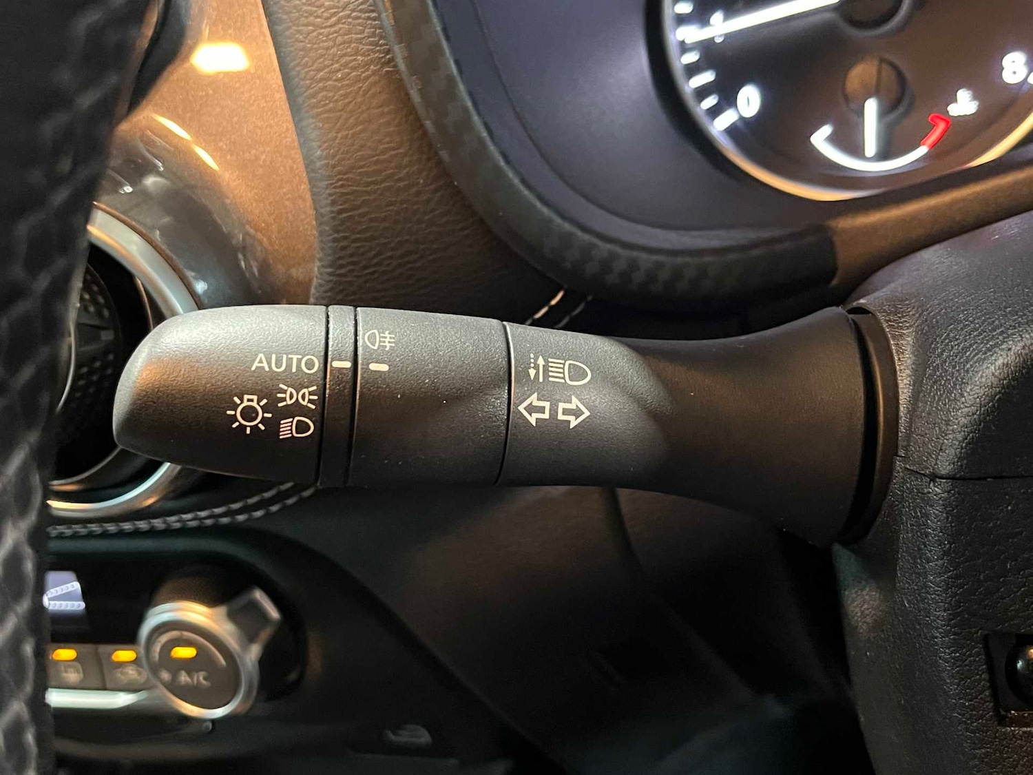 Used Nissan Juke 2022 for sale - 77931709: Photo 38