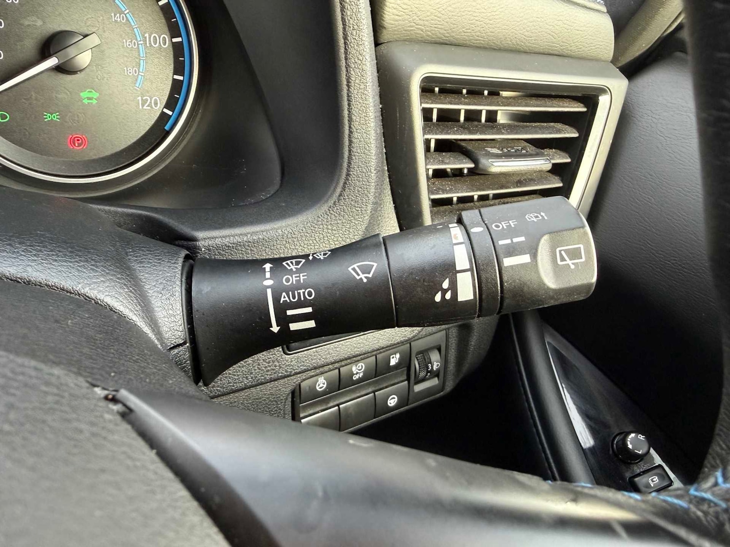 Used Nissan Leaf 2024 for sale - 76490817: Photo 33