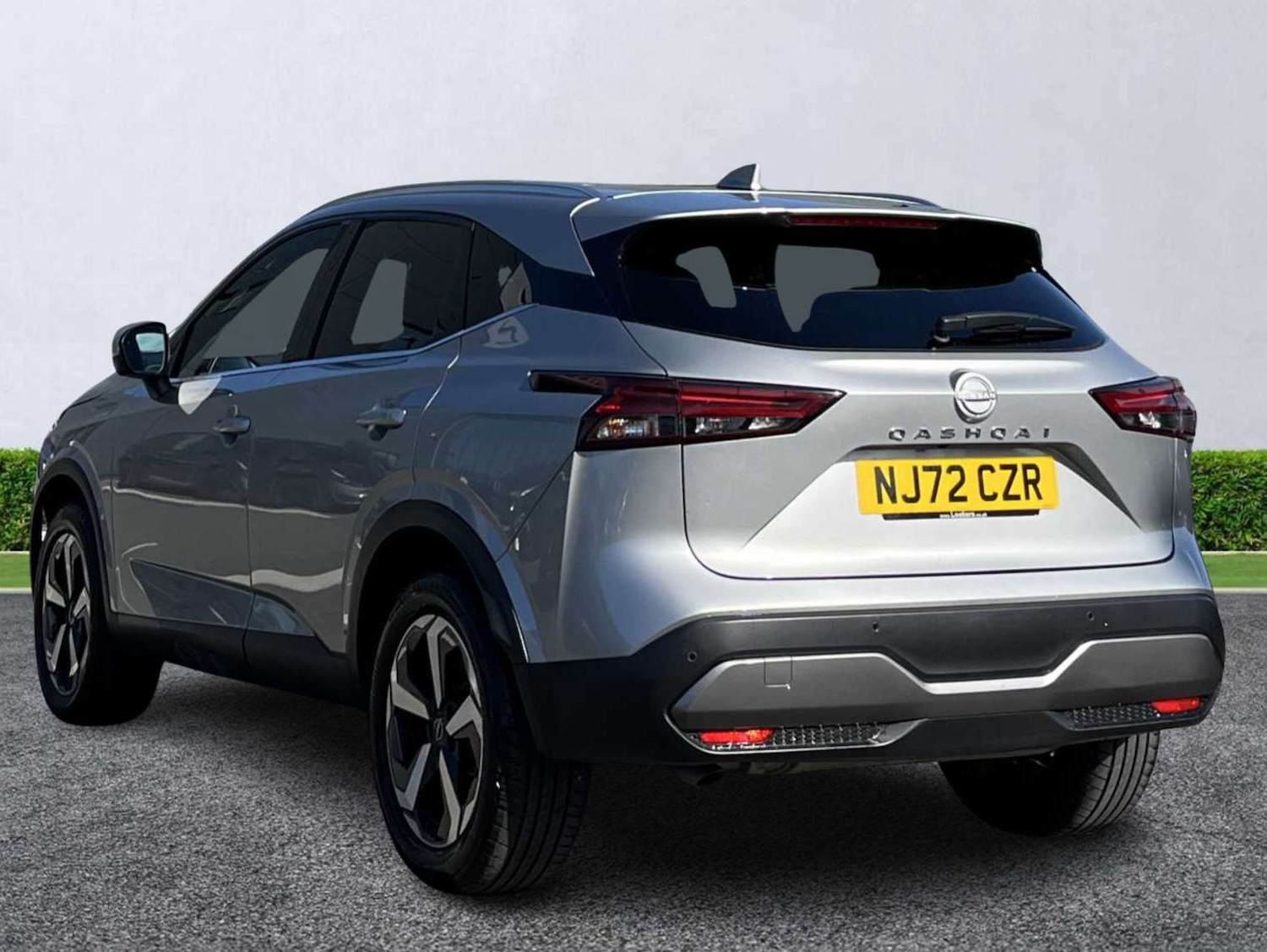 Used Nissan Qashqai 2022 for sale - 75994960: Photo 2