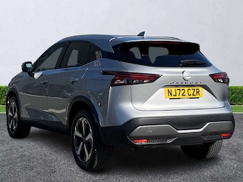 Used Nissan Qashqai 2022 for sale - 75994960: Photo 2