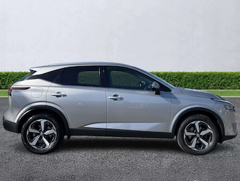 Used Nissan Qashqai 2022 for sale - 75994960: Photo 3
