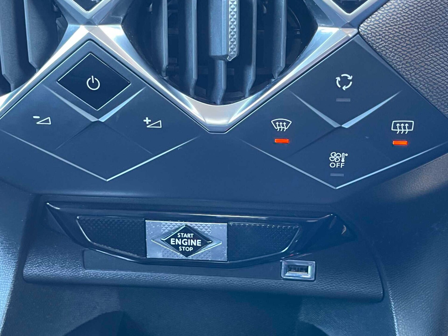 Used DS Automobiles DS 3 2020 for sale - 78192516: Photo 11