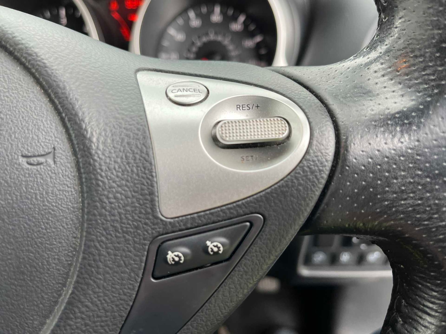 Used Nissan Juke 2017 for sale - 78053530: Photo 40