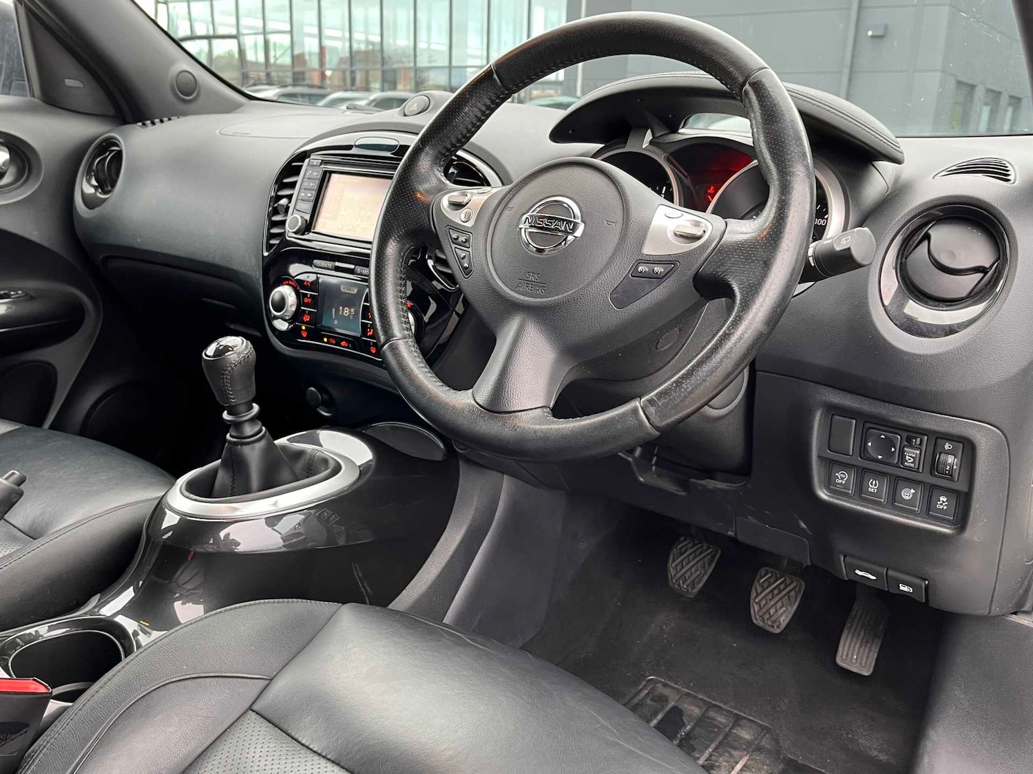 Used Nissan Juke 2017 for sale - 78053530: Photo 6