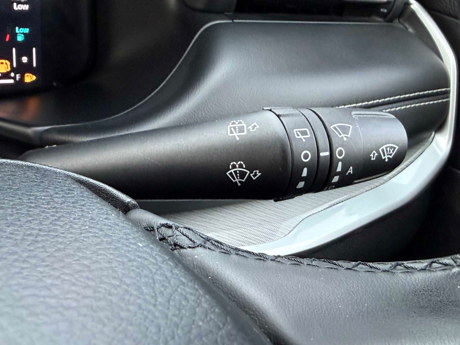 Used Jeep Compass 2023 for sale - 77213543: Photo 40