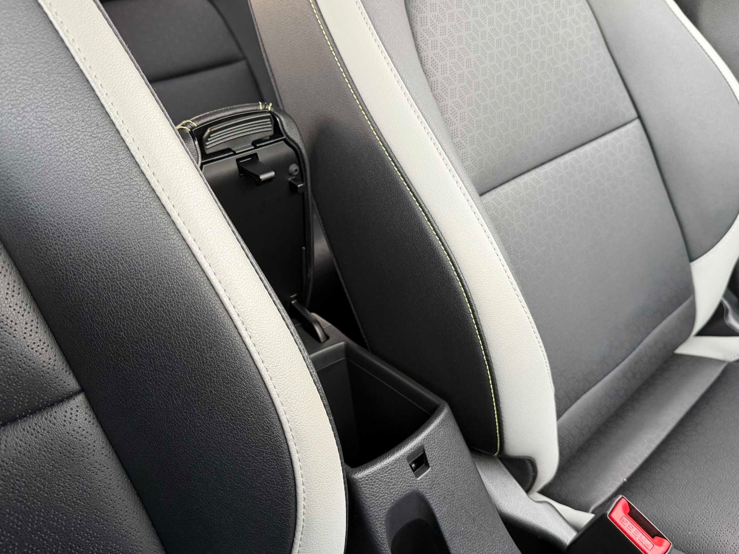 Used Kia Picanto 2023 for sale - 76830668: Photo 20