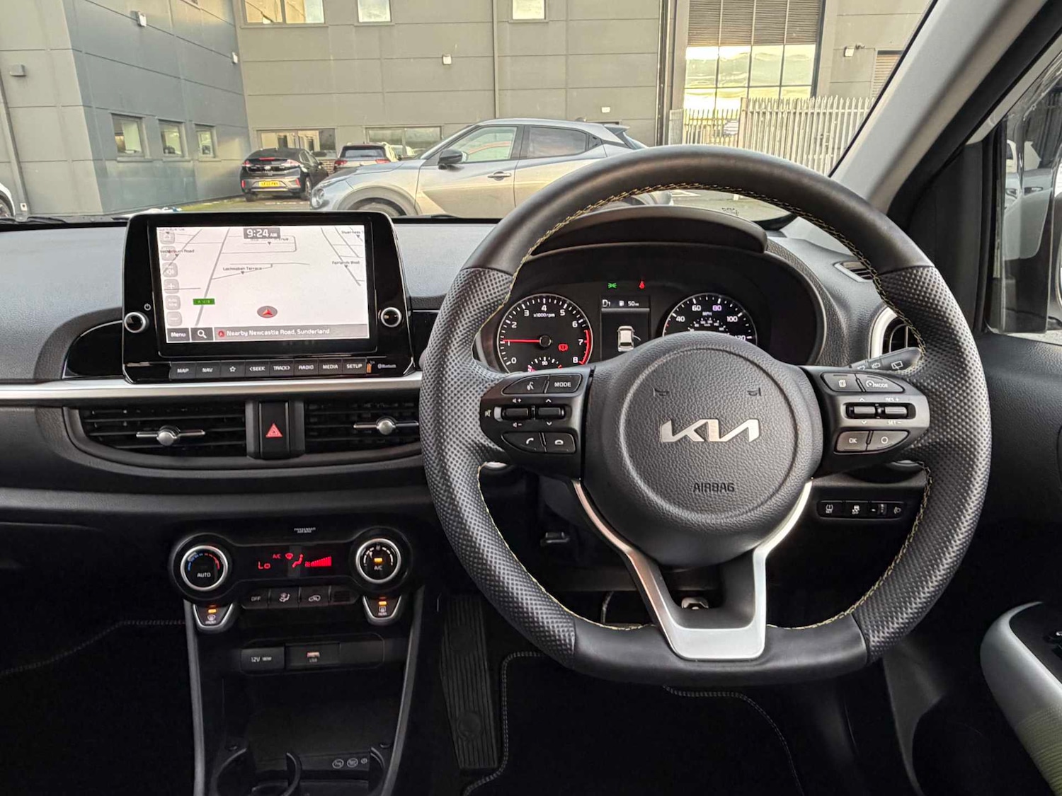 Used Kia Picanto 2023 for sale - 76830668: Photo 30