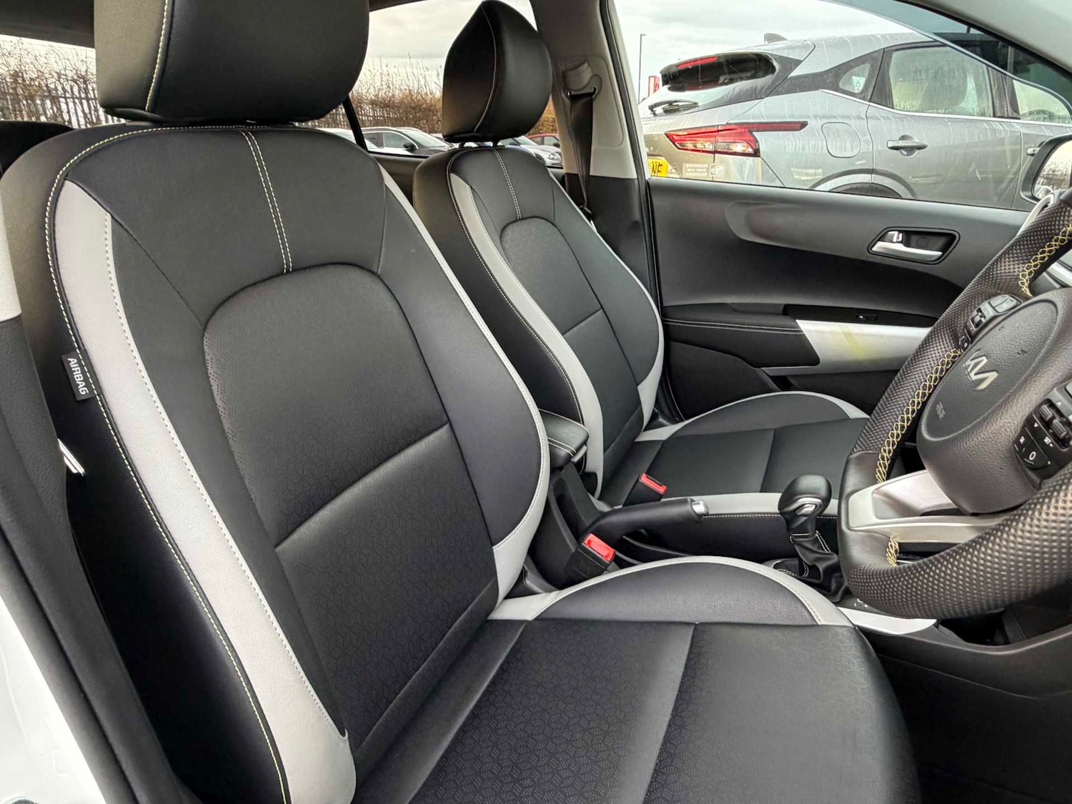 Used Kia Picanto 2023 for sale - 76830668: Photo 31