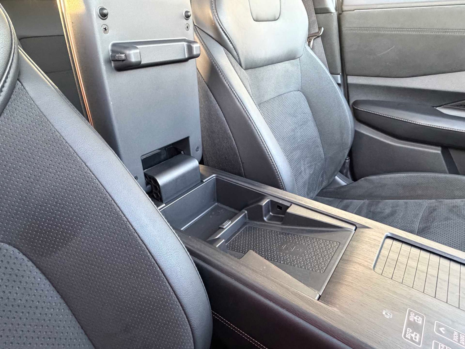 Used Nissan ARIYA 2025 for sale - 76911293: Photo 19