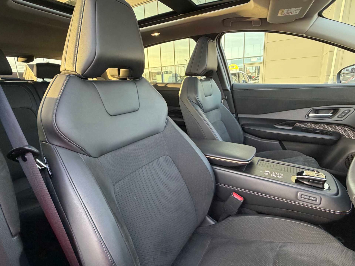 Used Nissan ARIYA 2025 for sale - 76911293: Photo 32