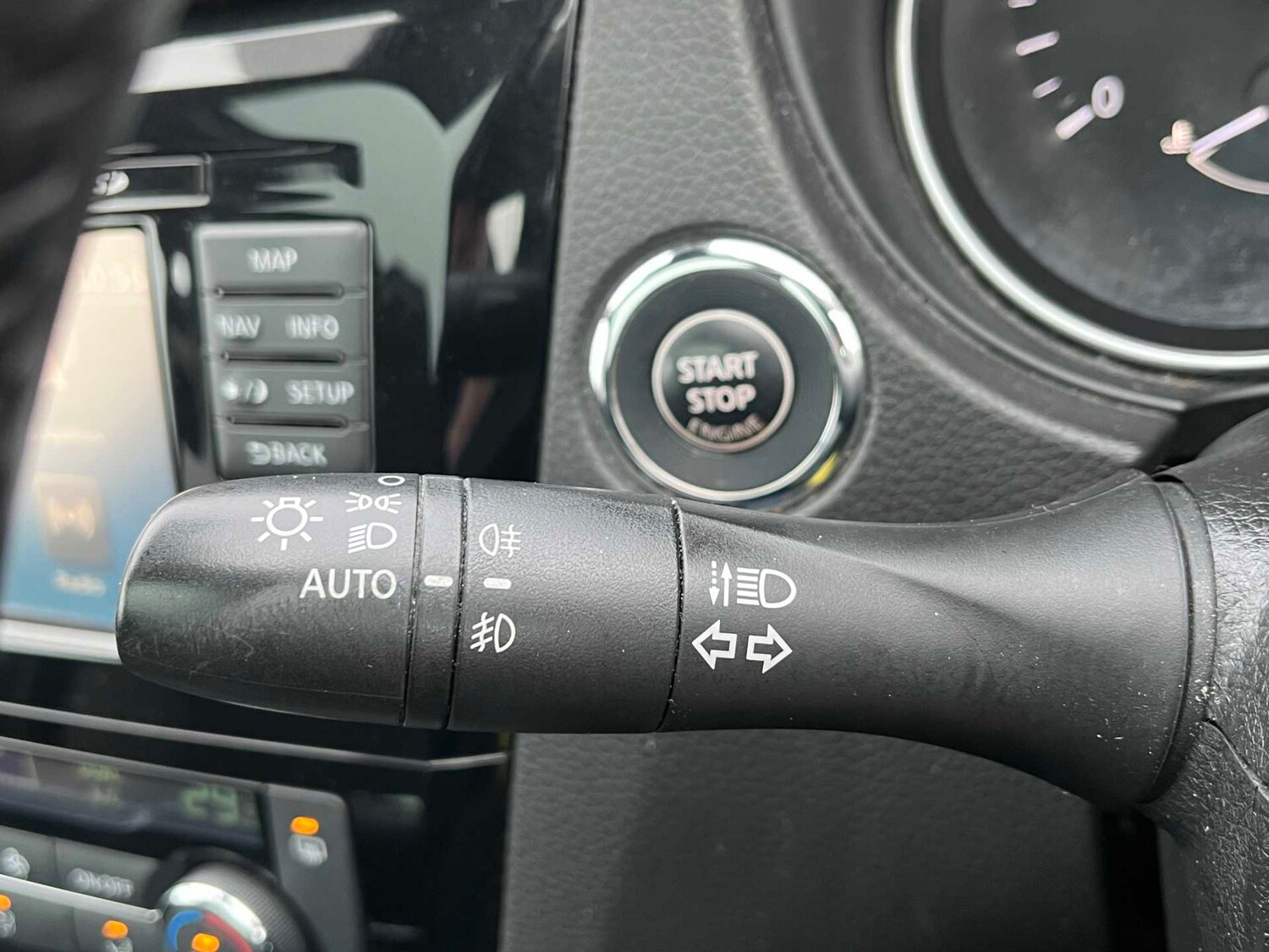 Used Nissan Qashqai 2018 for sale - 77357220: Photo 42