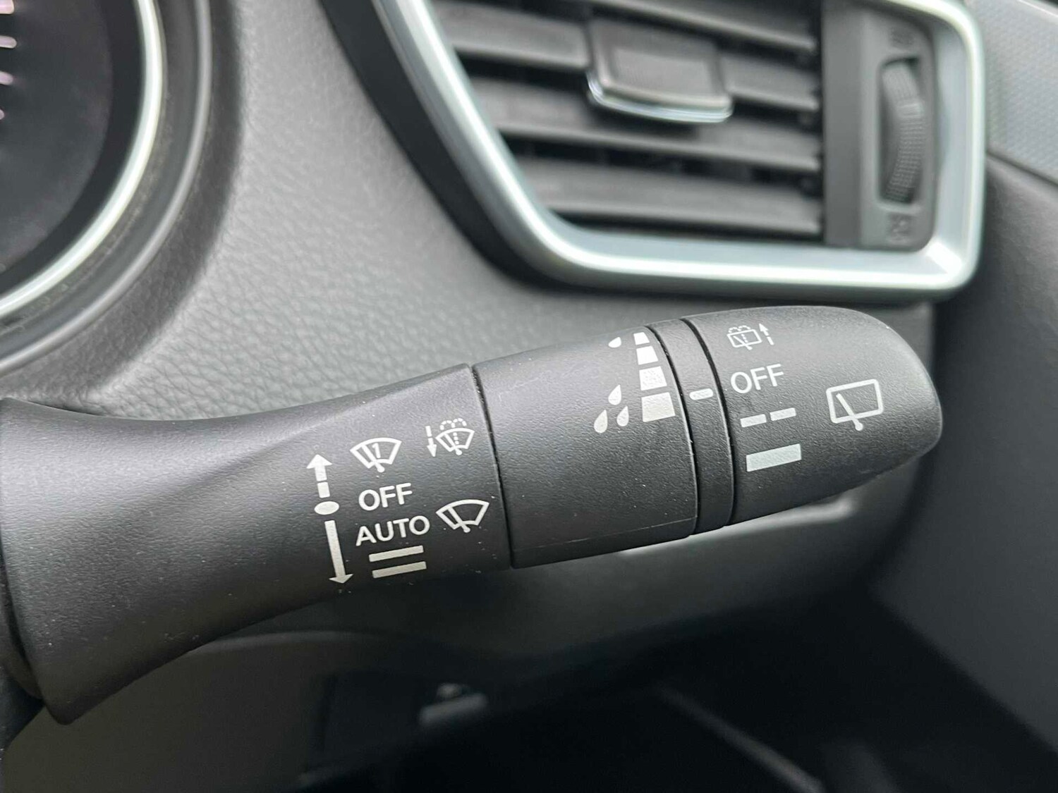 Used Nissan Qashqai 2018 for sale - 77357220: Photo 43