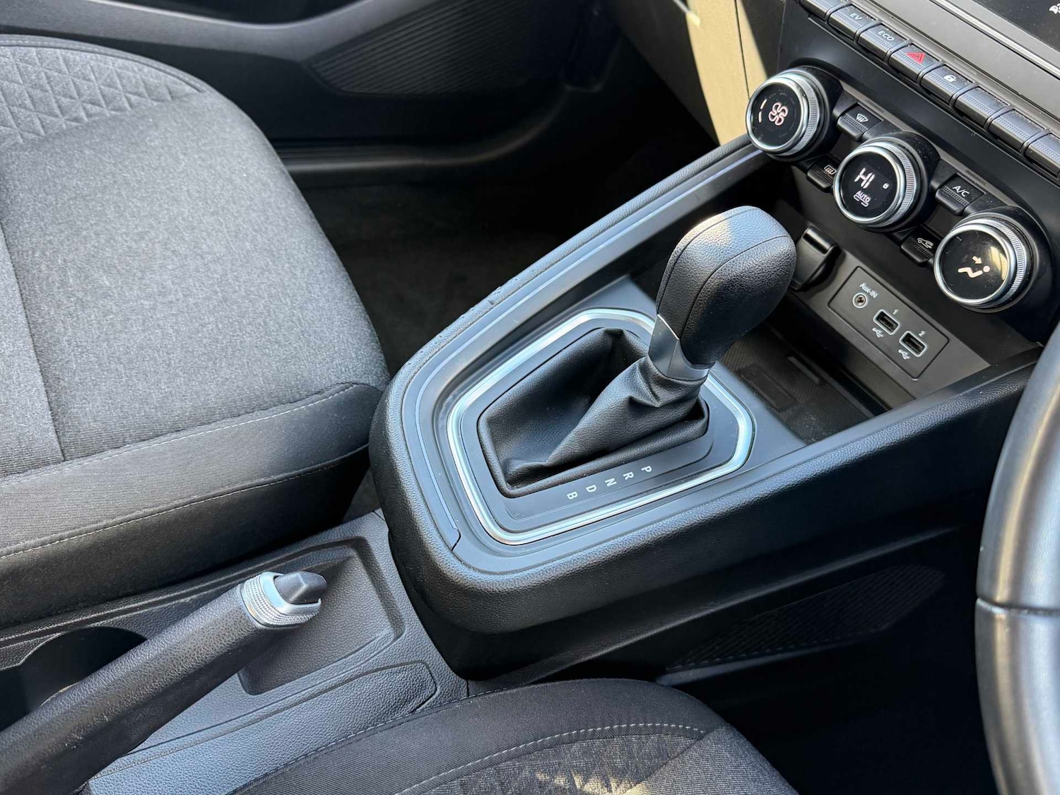 Used Renault Clio 2022 for sale - 76392473: Photo 13