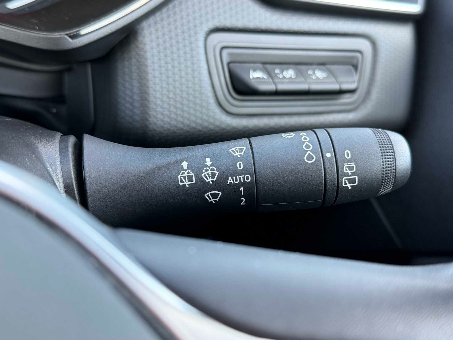 Used Renault Clio 2022 for sale - 76392473: Photo 32