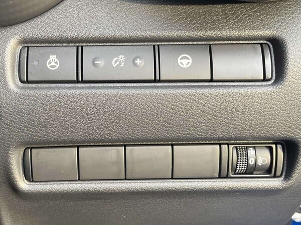 Used Nissan Juke 2023 for sale - 76157196: Photo 40