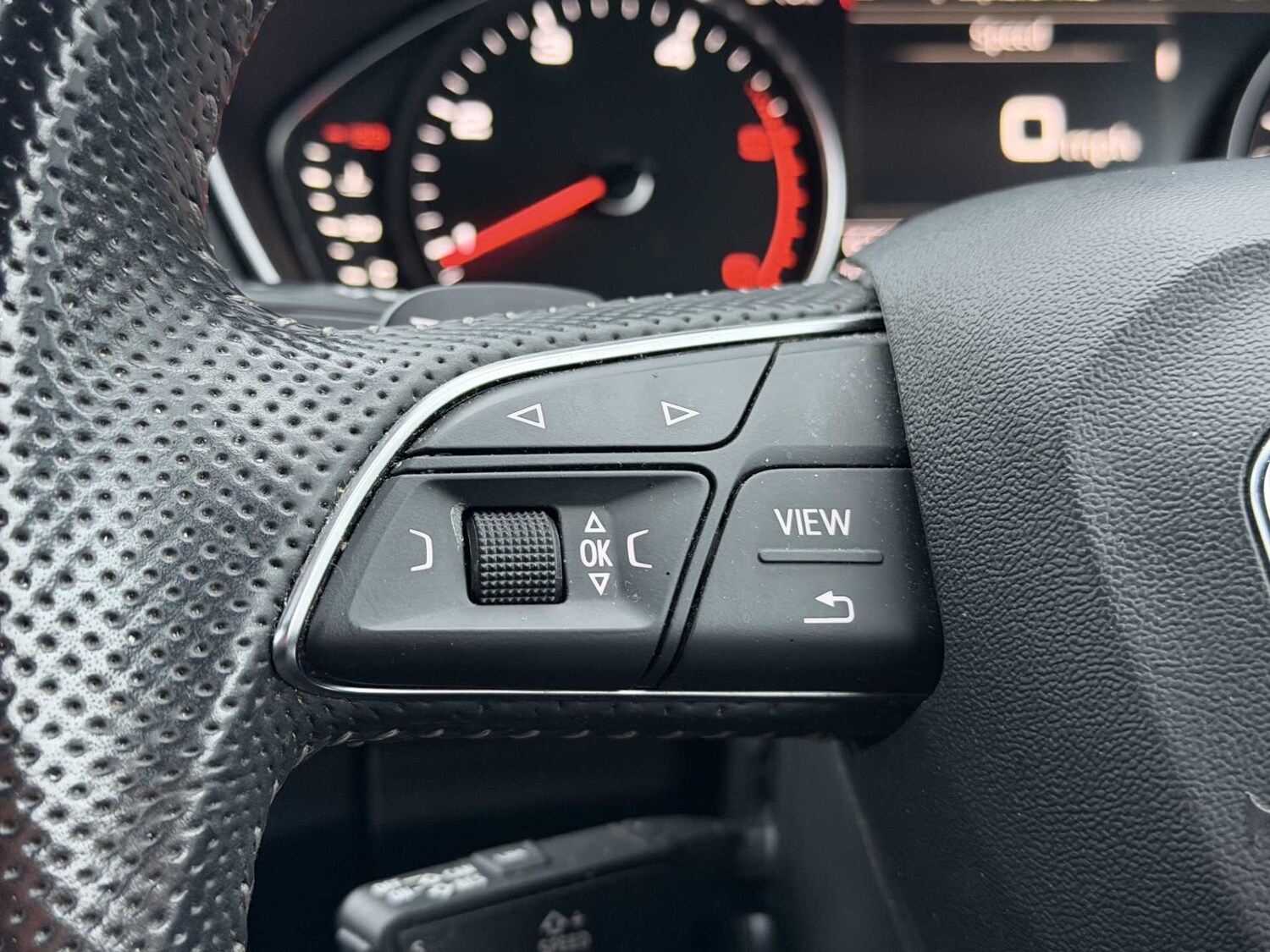 Used Audi Q5 2018 for sale - 76268352: Photo 26