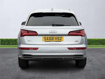 Used Audi Q5 2018 for sale - 76268352: Photo