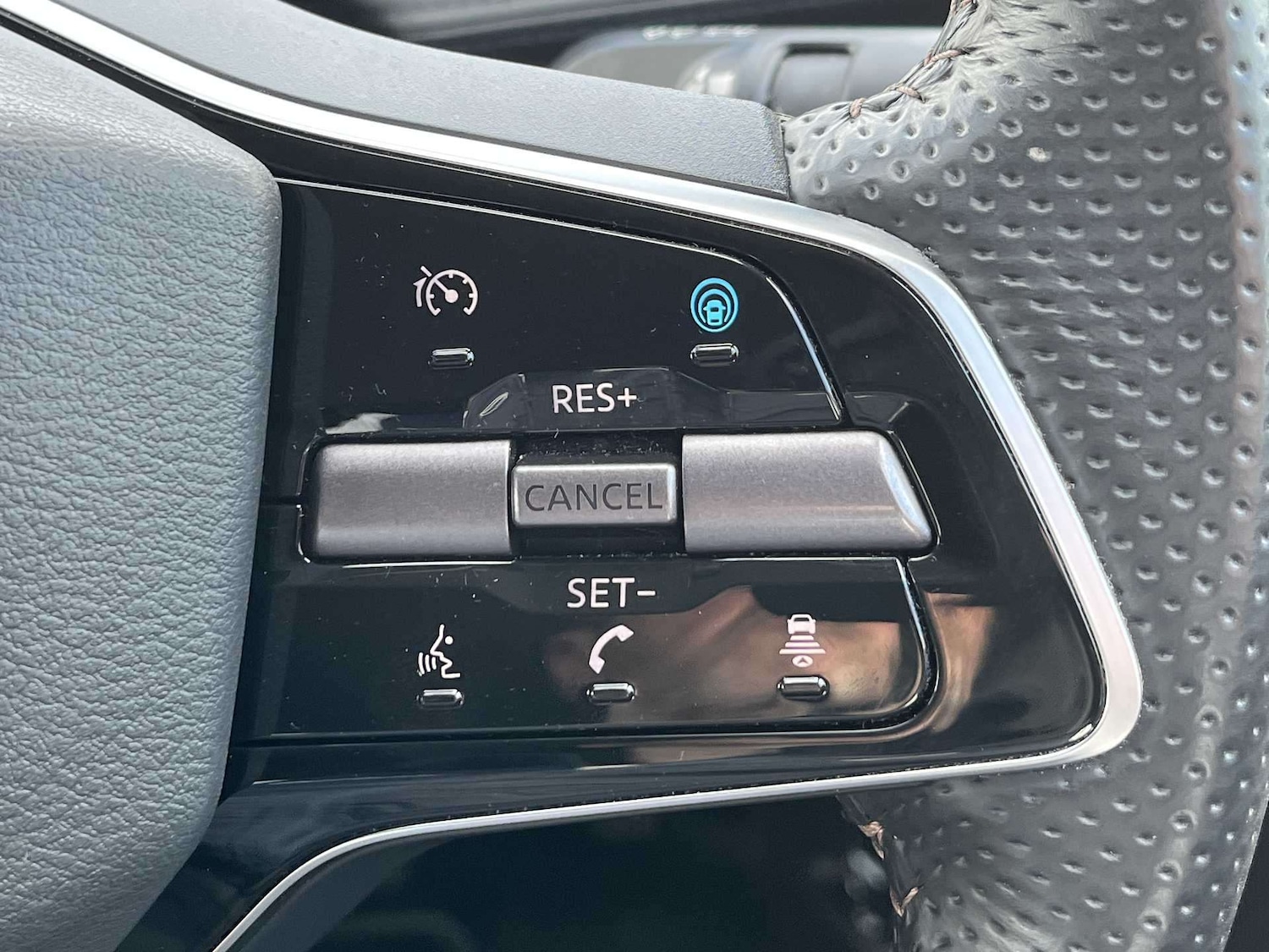 Used Nissan ARIYA 2024 for sale - 77323881: Photo 23