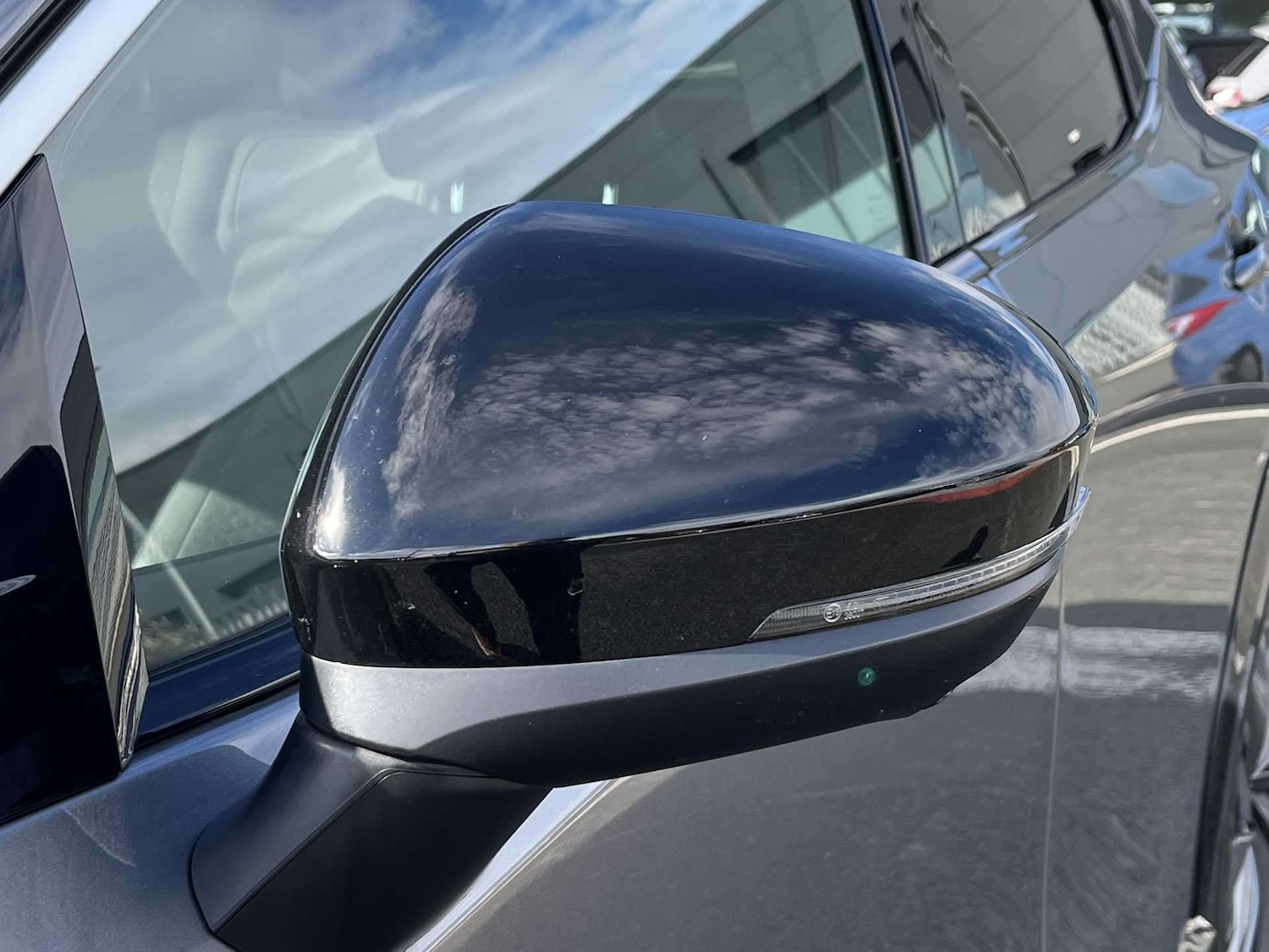 Used Nissan ARIYA 2024 for sale - 77323881: Photo 30