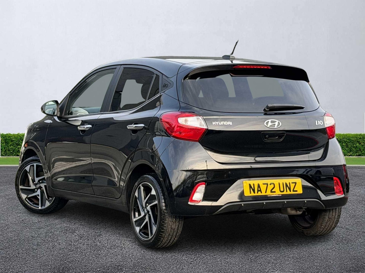 Used Hyundai i10 2022 for sale - 76492408: Photo 2