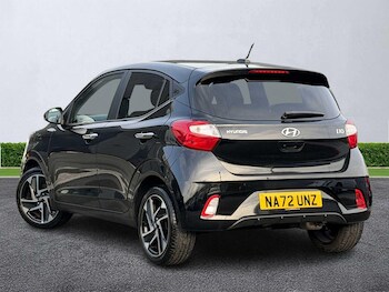Used Hyundai i10 2022 for sale - 76492408: Photo