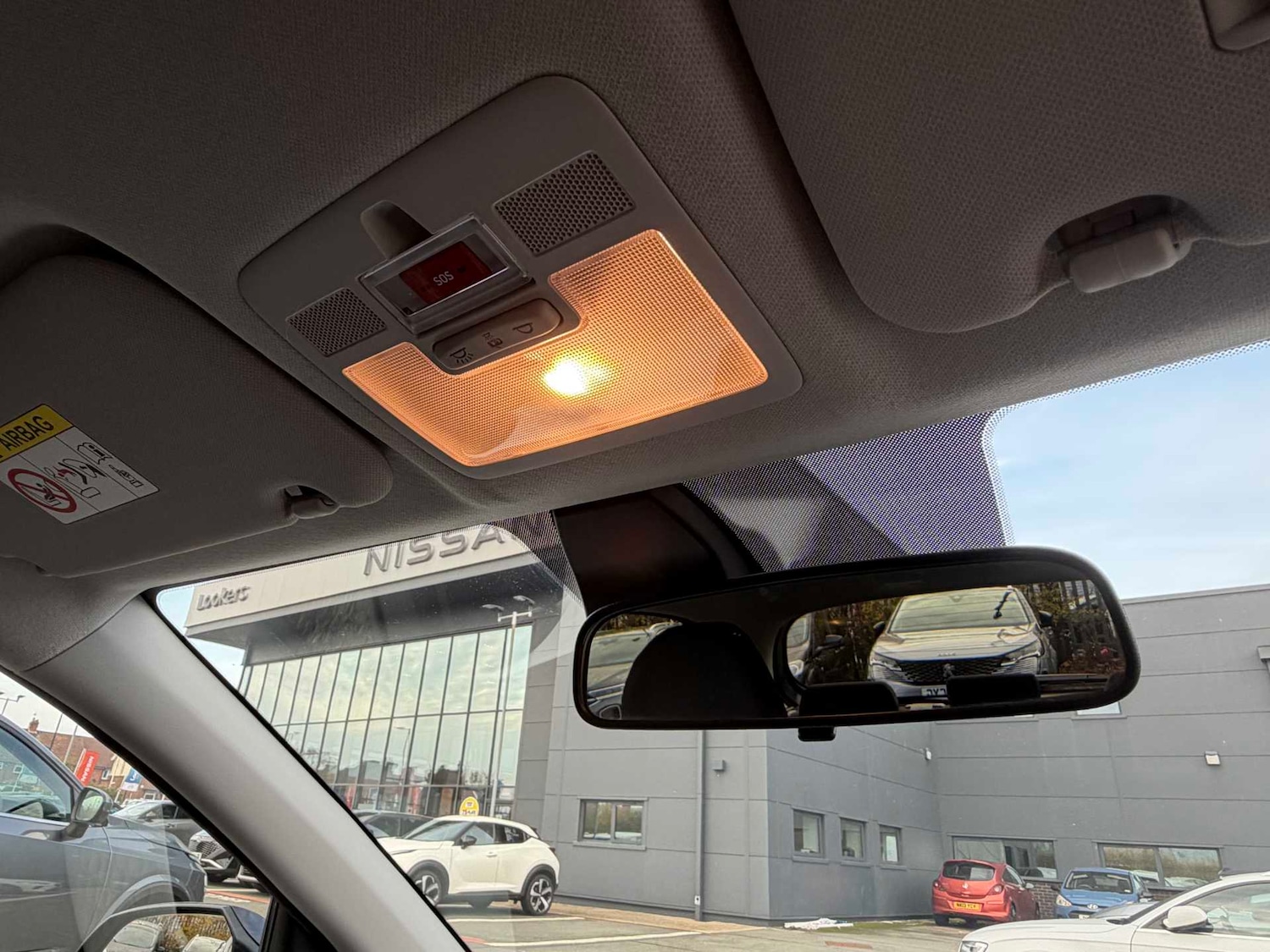 Used Hyundai i10 2022 for sale - 76492408: Photo 34