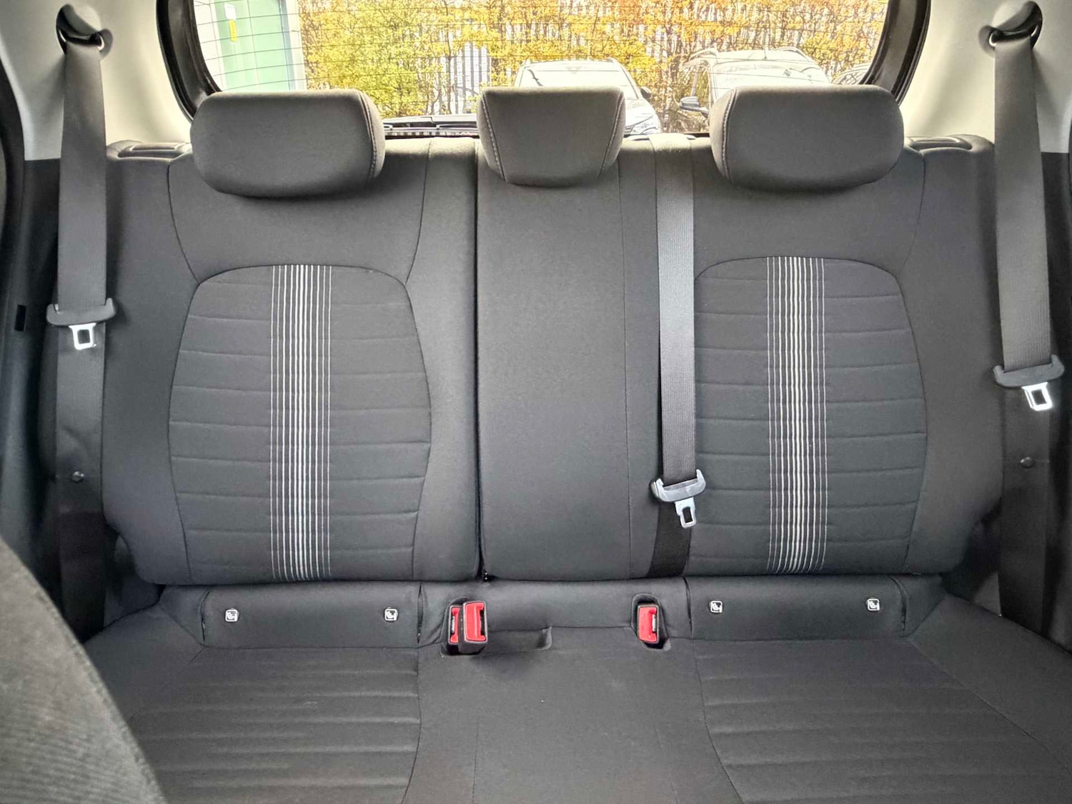 Used Hyundai i10 2022 for sale - 76492408: Photo 37