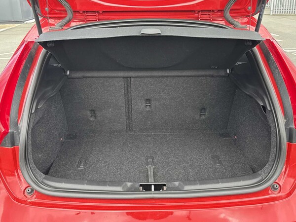 Used Volvo V40 2019 for sale - 75512902: Photo 16